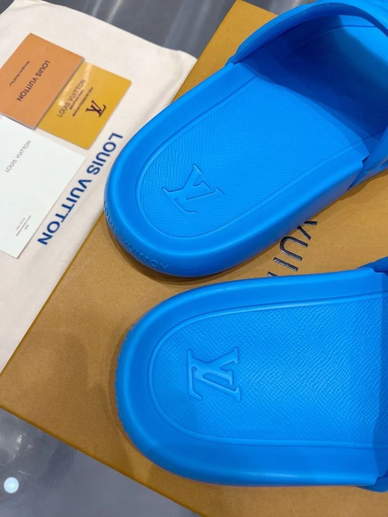 Louis Vuitton Slippers Durable 31140