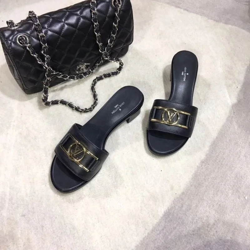Elegant Louis Vuitton Slippers 31114