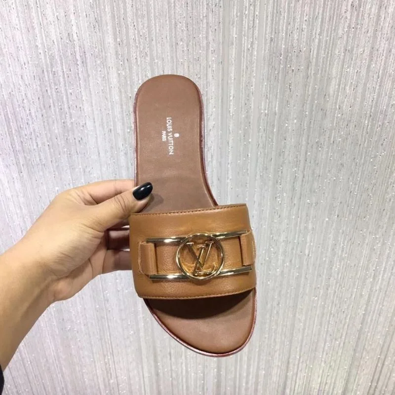 Louis Vuitton Slippers Seasonal 31108