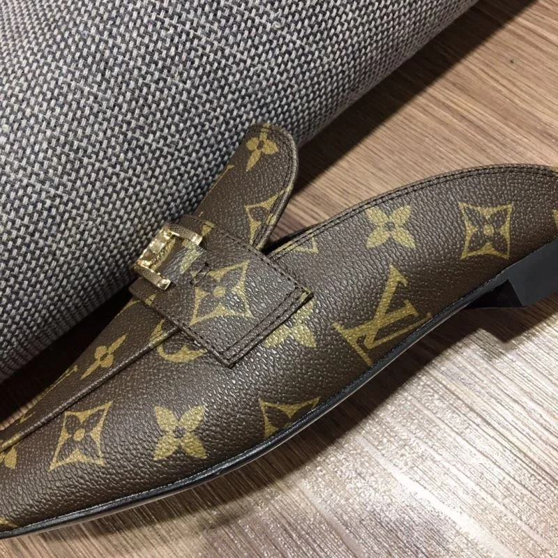 Louis Vuitton Slippers Bright 31105