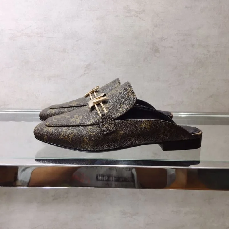 EyeCatching Louis Vuitton Slippers 31100