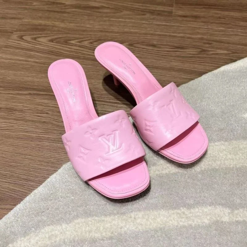 Louis Vuitton Slippers Sophisticated 31088