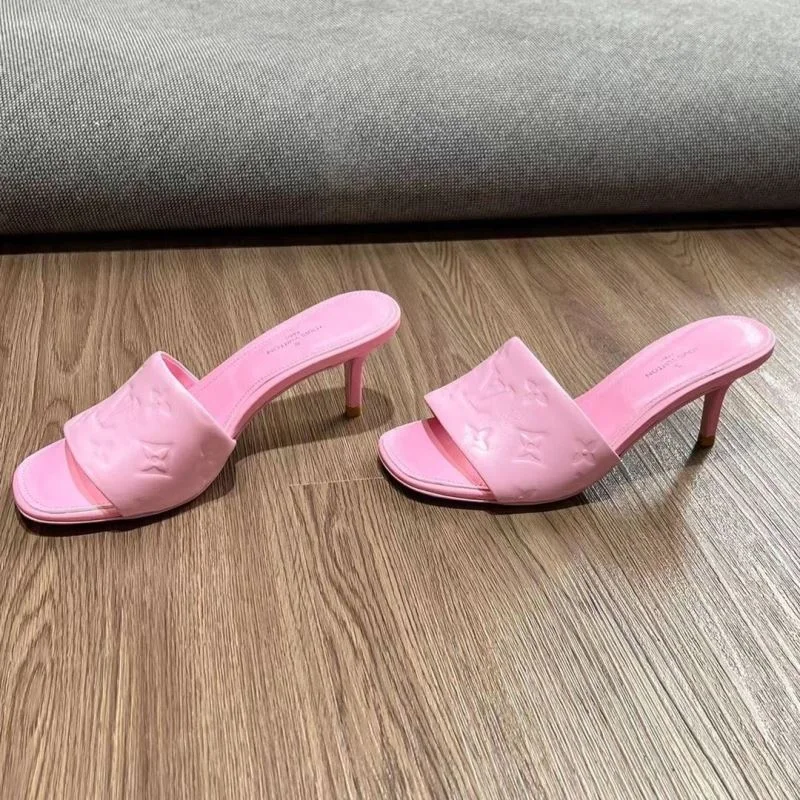 Louis Vuitton Slippers Sophisticated 31088