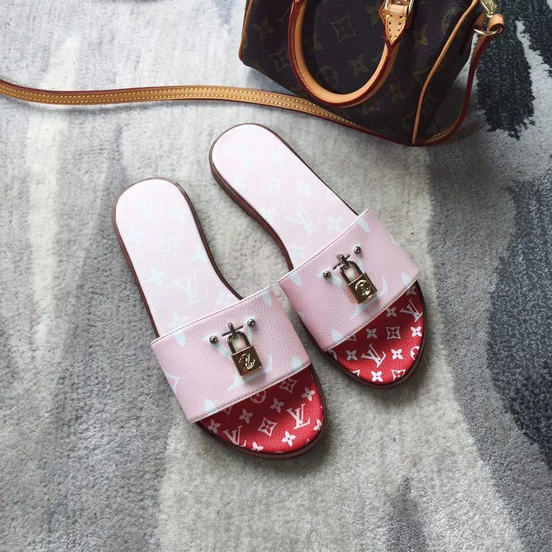 Cozy Louis Vuitton Slippers 31103