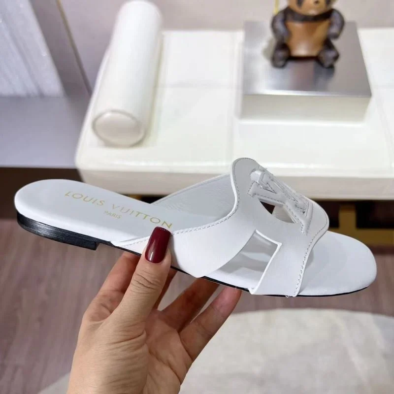 FlexibleFit Louis Vuitton Slippers 31094
