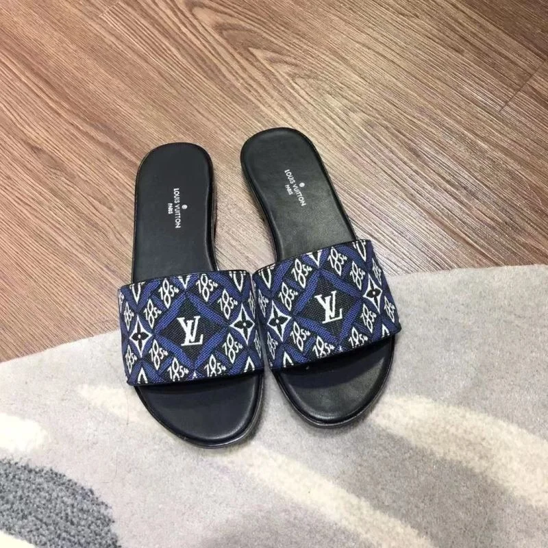 Trendy Louis Vuitton Slippers 31076