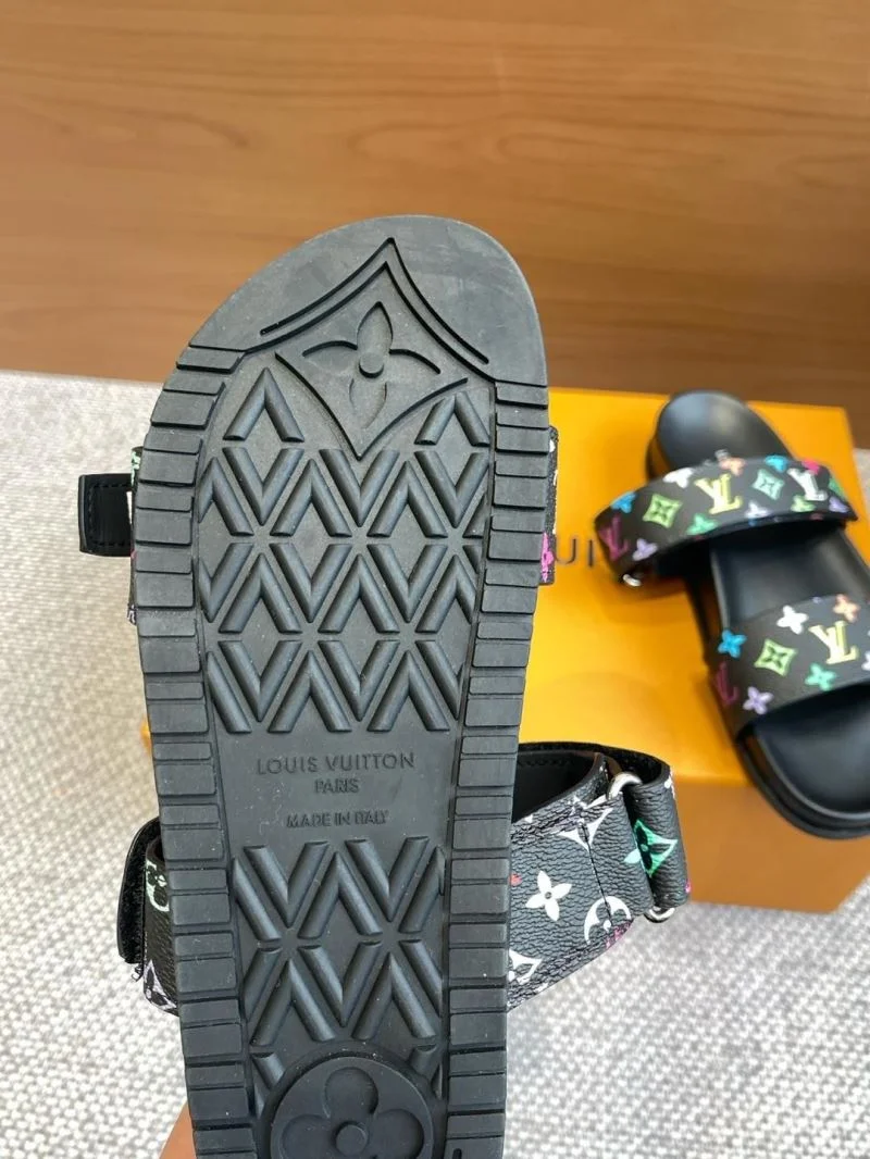 Louis Vuitton Slippers Compact 31101