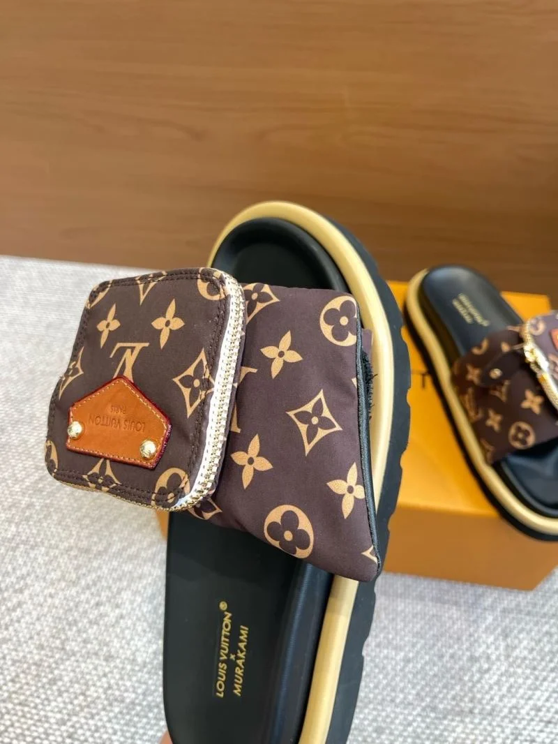 Refined Louis Vuitton Slippers 31089