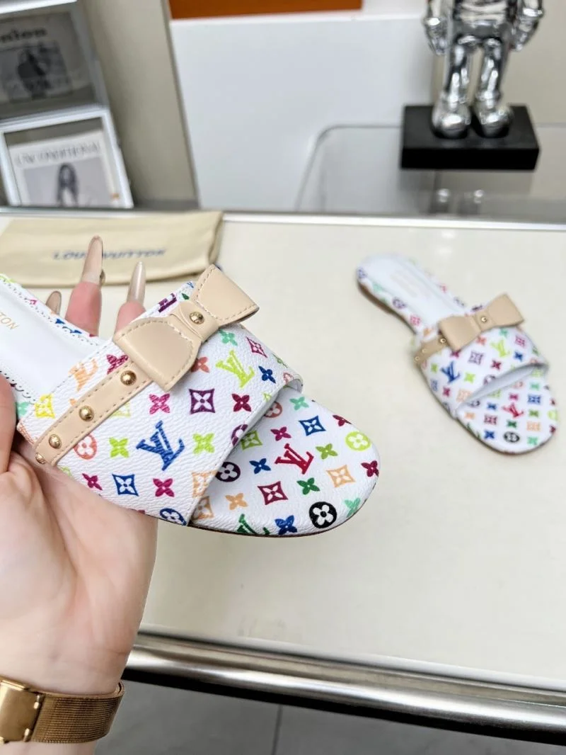 Effortless Louis Vuitton Slippers 31065