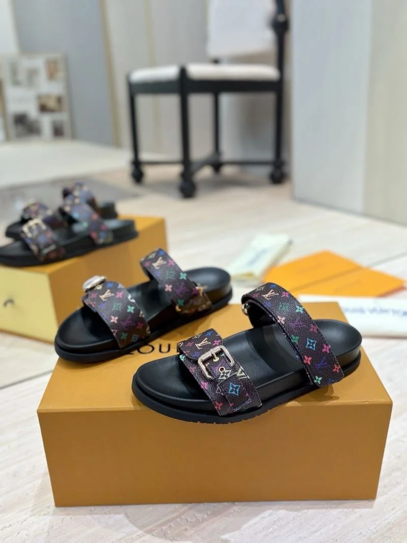 StreetReady Louis Vuitton Slippers 31068