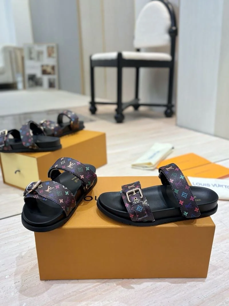 StreetReady Louis Vuitton Slippers 31068