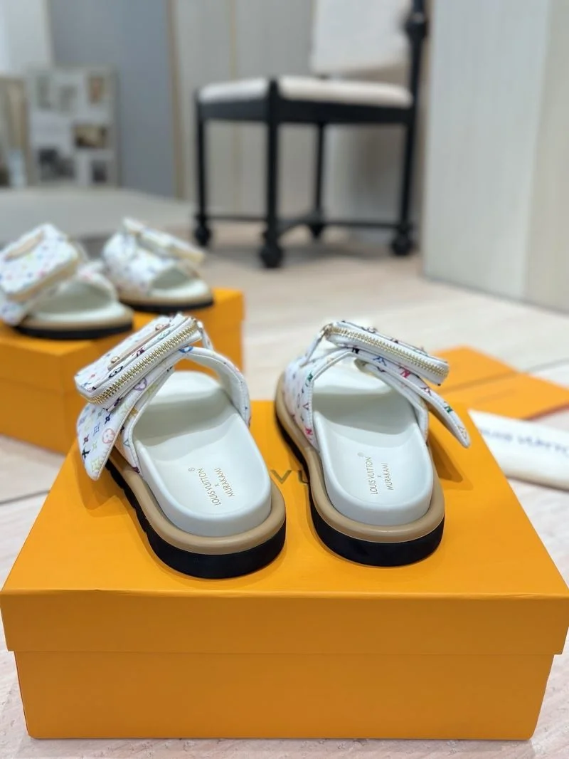 Louis Vuitton Slippers Cozy 31057