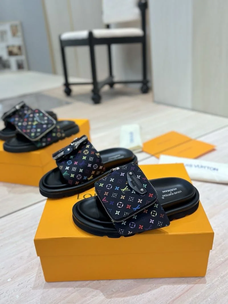 Louis Vuitton Slippers Youthful 31061