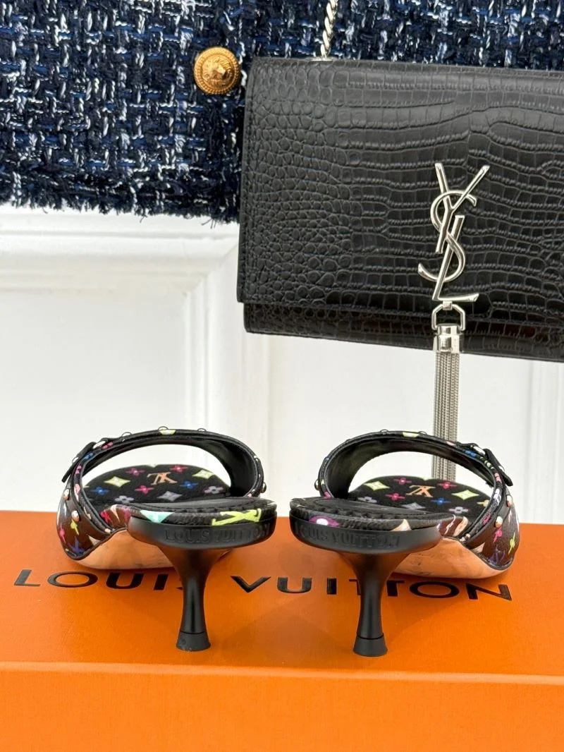 Louis Vuitton Slippers Sustainable 31043