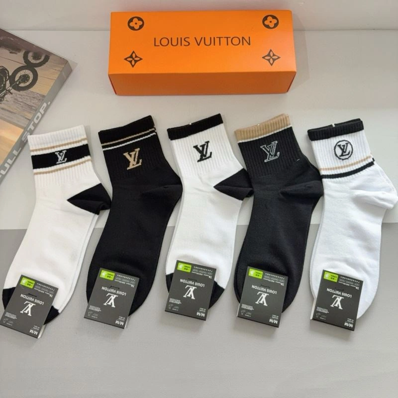 Breathable Louis Vuitton Socks 273227
