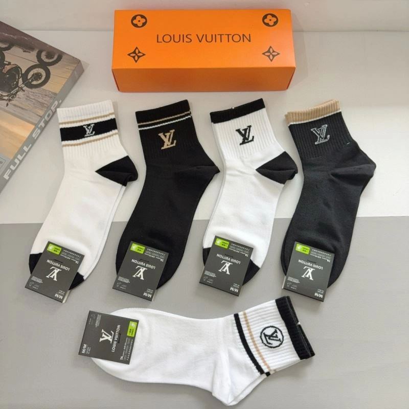 Breathable Louis Vuitton Socks 273227