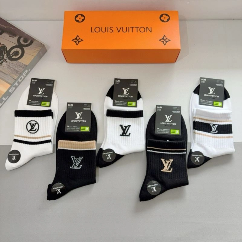 Breathable Louis Vuitton Socks 273227