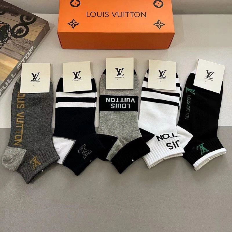 Flexible Louis Vuitton Socks 273219