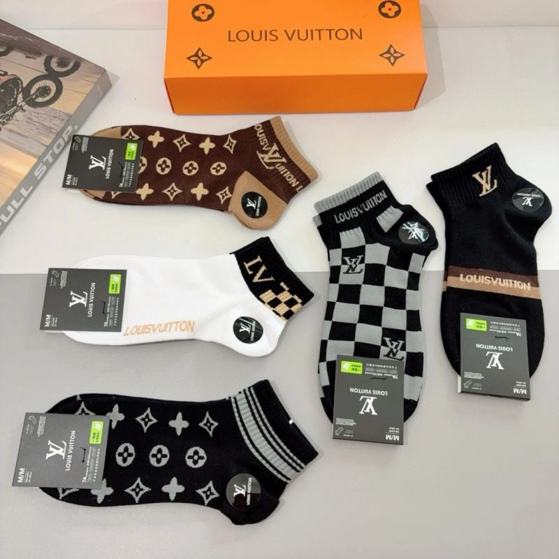 Comfortable Louis Vuitton Socks 273213