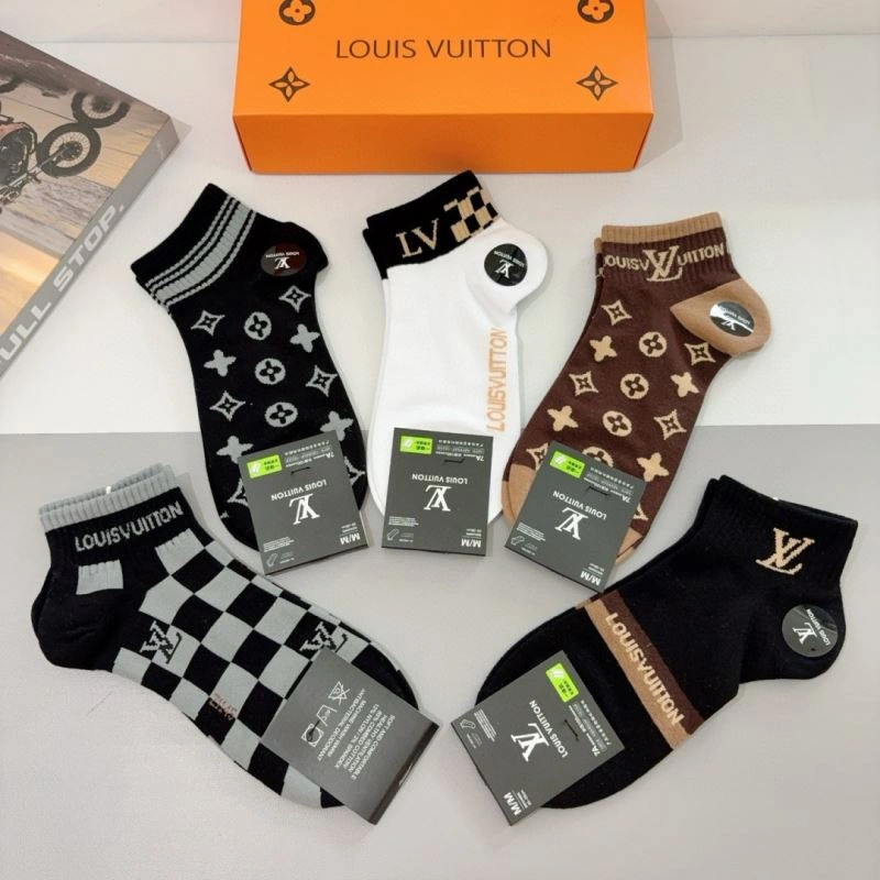 Comfortable Louis Vuitton Socks 273213