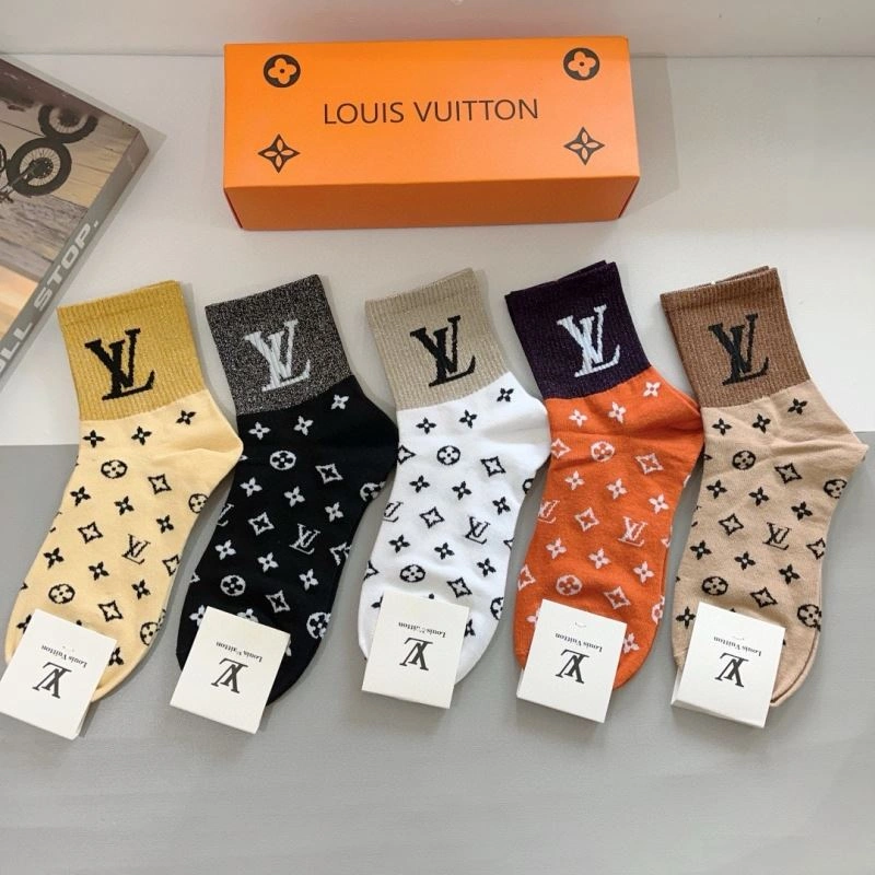 Louis Vuitton Socks UrbanChic 273225
