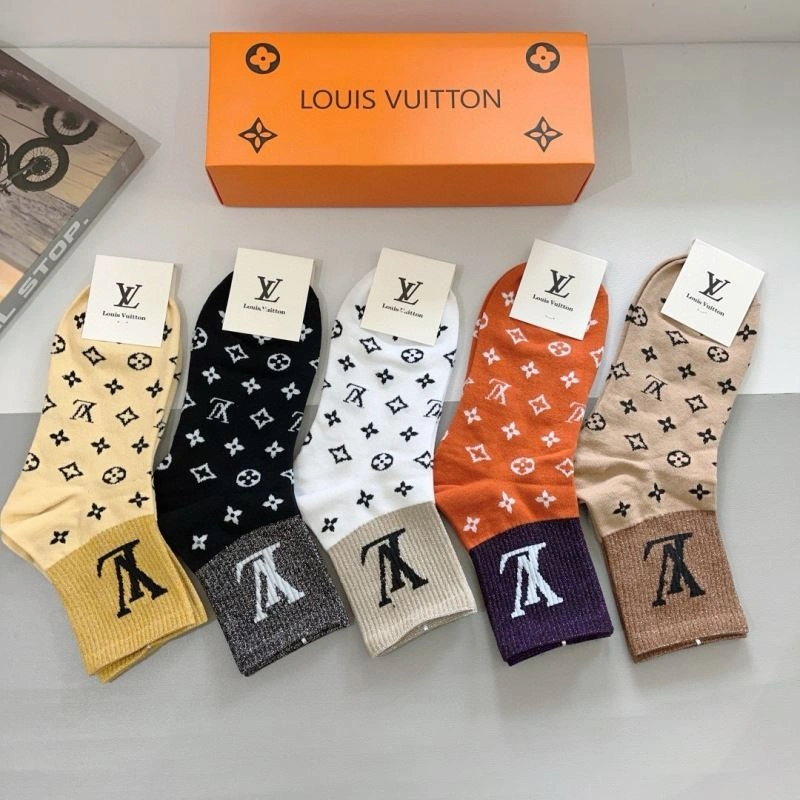 Louis Vuitton Socks UrbanChic 273225