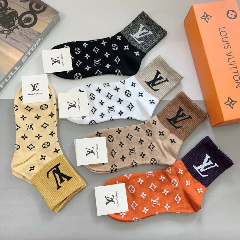 Louis Vuitton Socks UrbanChic 273225