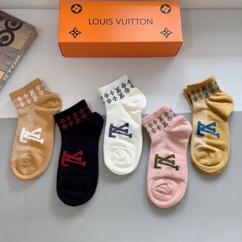 SoftTouch Louis Vuitton Socks 273215