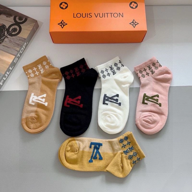 SoftTouch Louis Vuitton Socks 273215