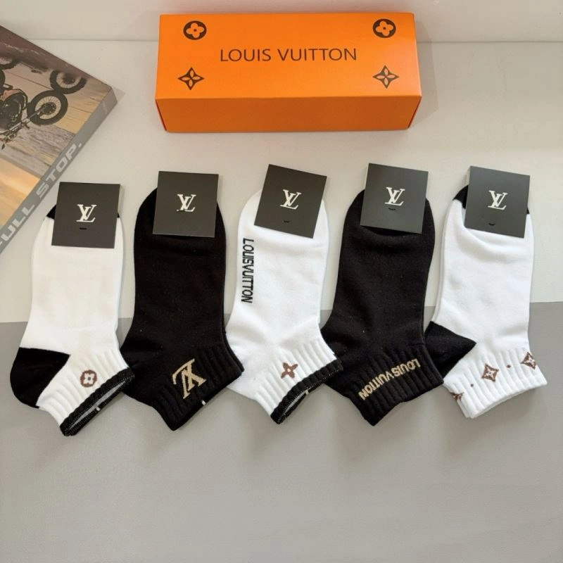 Louis Vuitton Socks Minimalist 273203