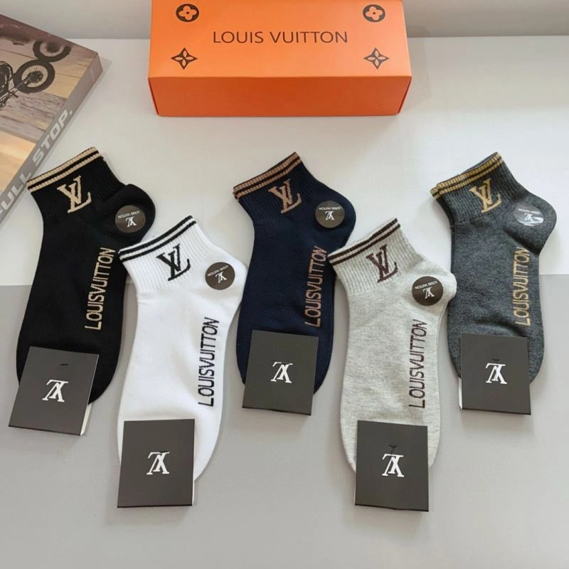 Functional Louis Vuitton Socks 273198
