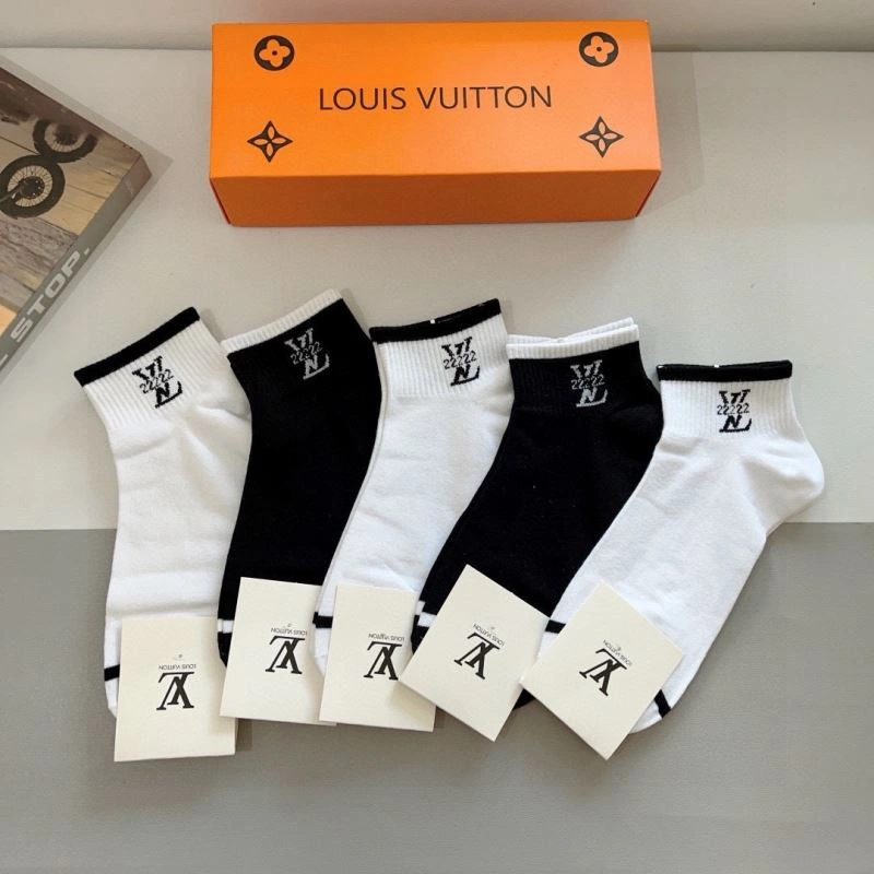 Timeless Louis Vuitton Socks 273200