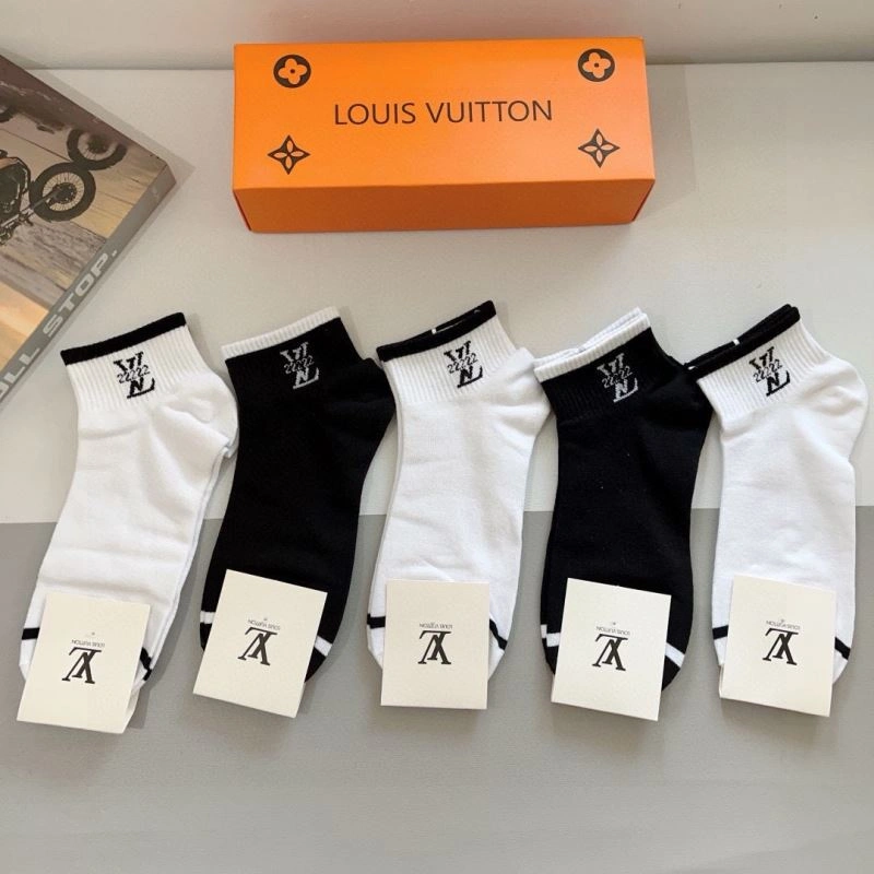 Timeless Louis Vuitton Socks 273200