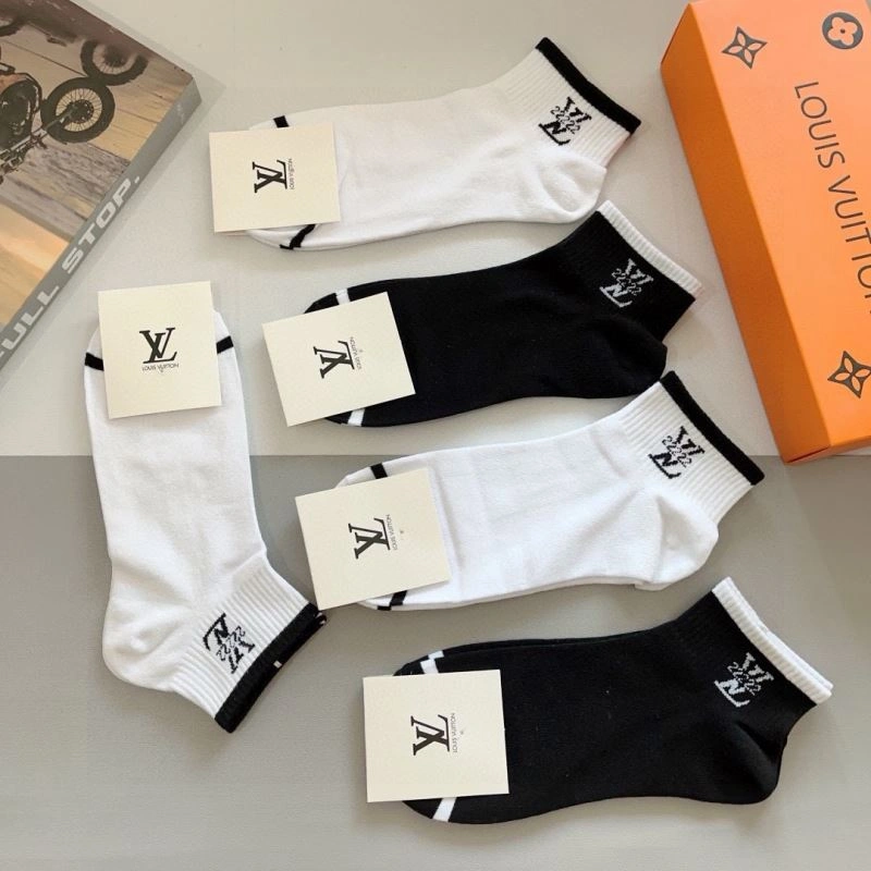 Timeless Louis Vuitton Socks 273200