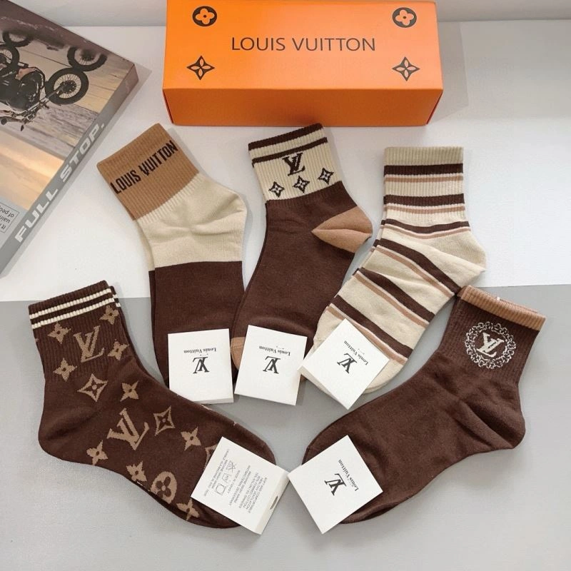 WaterResistant Louis Vuitton Socks 273192