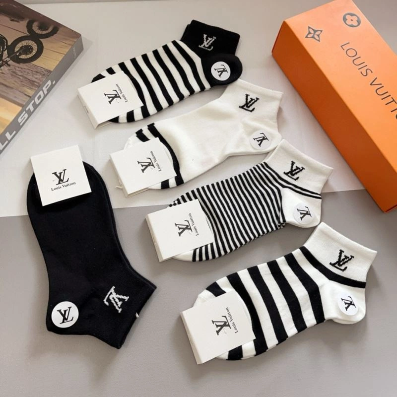 FreshLook Louis Vuitton Socks 273191