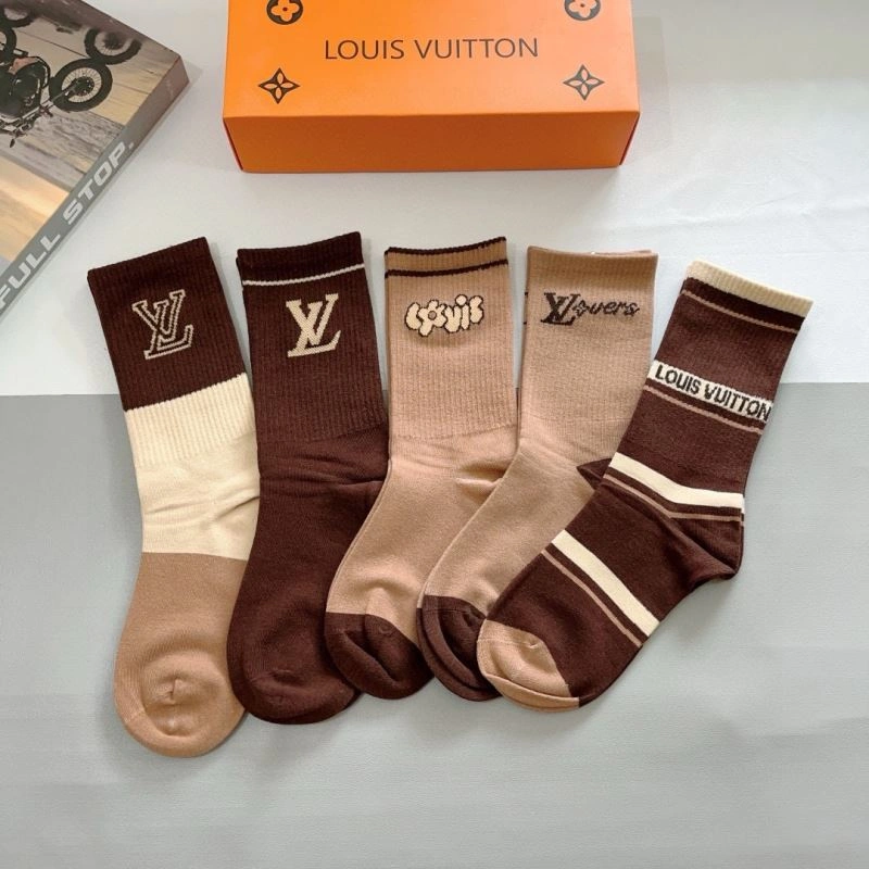 Sleek Louis Vuitton Socks 273189