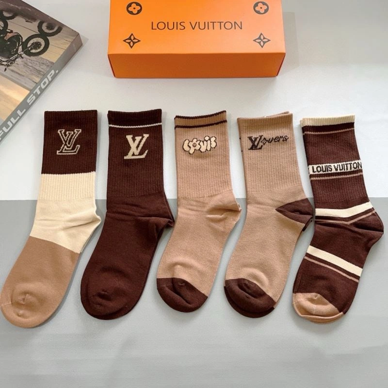 Sleek Louis Vuitton Socks 273189