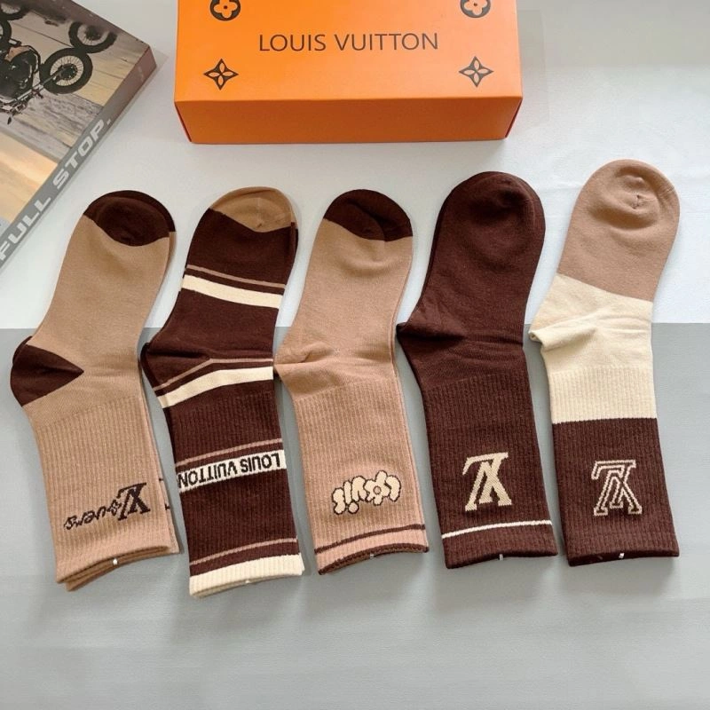 Sleek Louis Vuitton Socks 273189