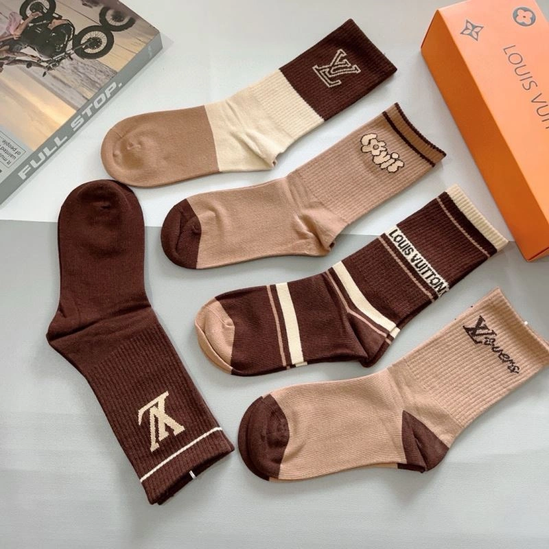 Sleek Louis Vuitton Socks 273189