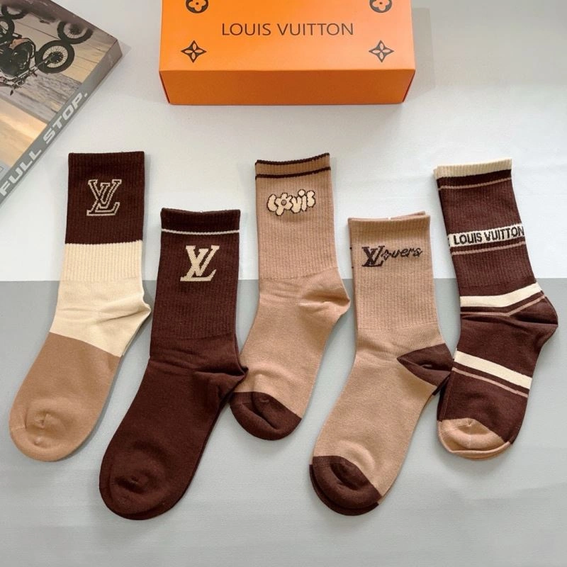 Sleek Louis Vuitton Socks 273189