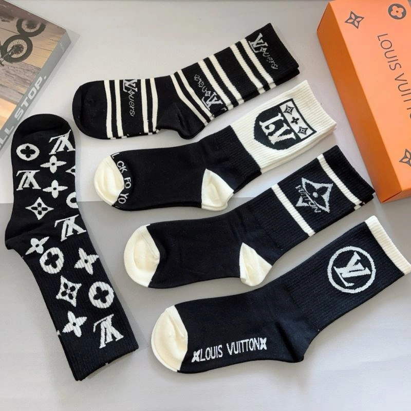 Trendsetting Louis Vuitton Socks 273091