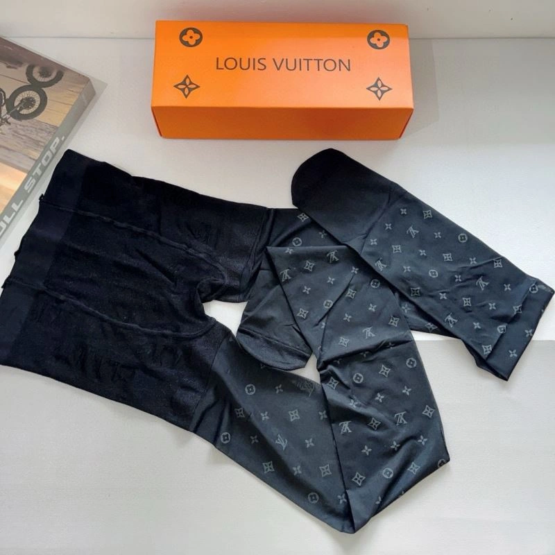 Louis Vuitton Socks Trendy 273088