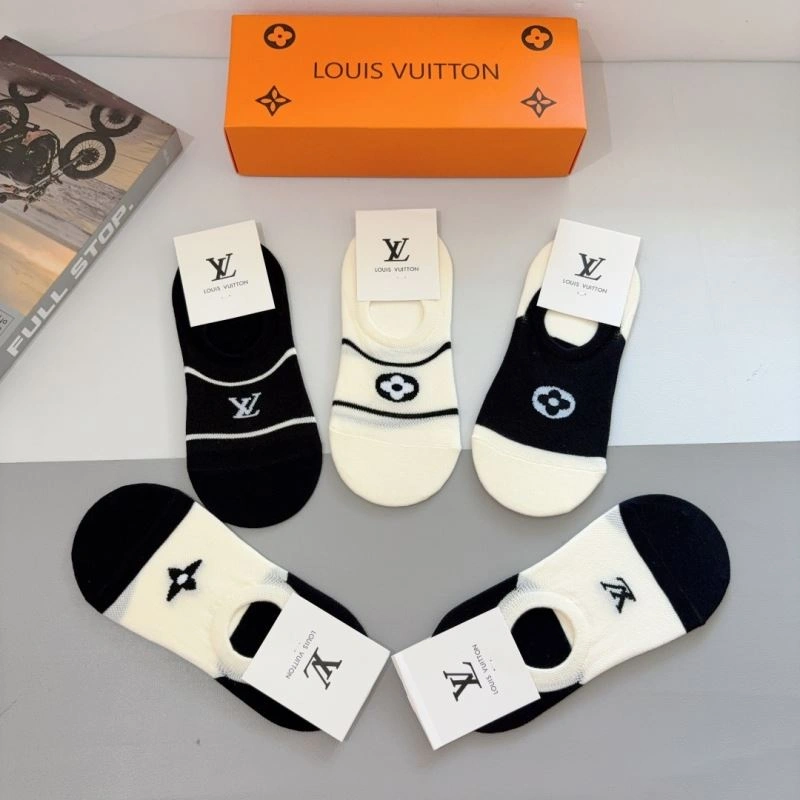 Durable Louis Vuitton Socks 273084