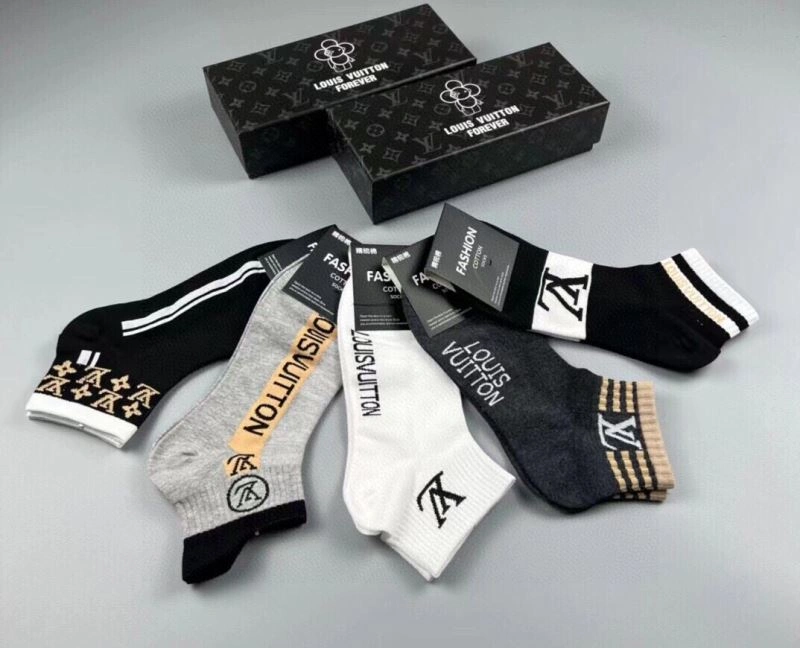 Louis Vuitton Socks UrbanChic 273625