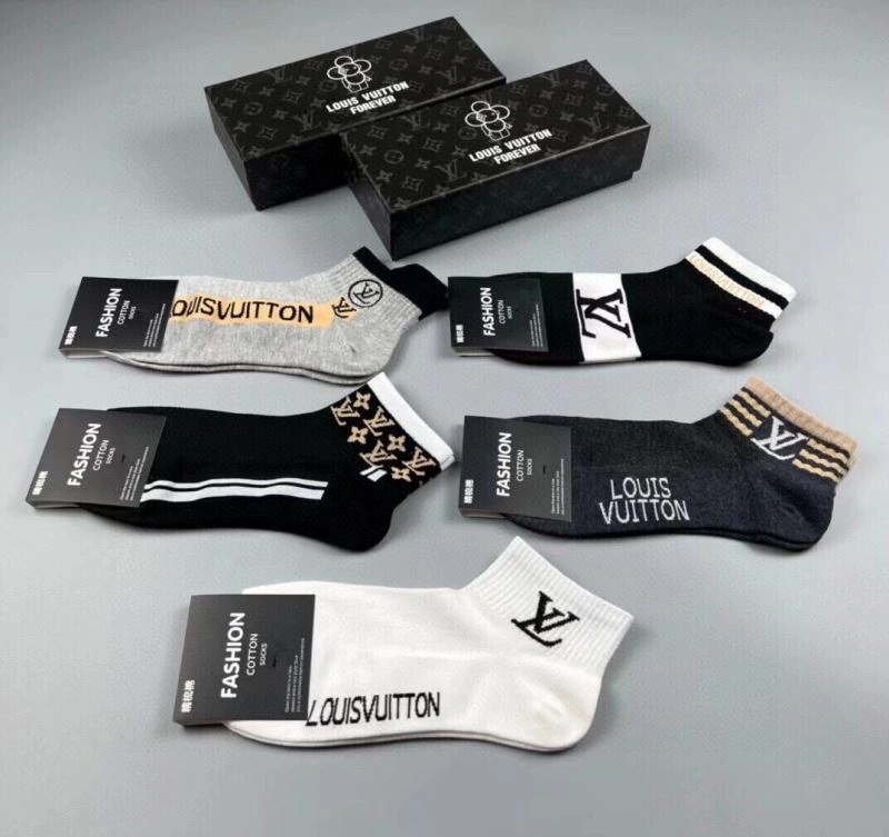 Louis Vuitton Socks UrbanChic 273625