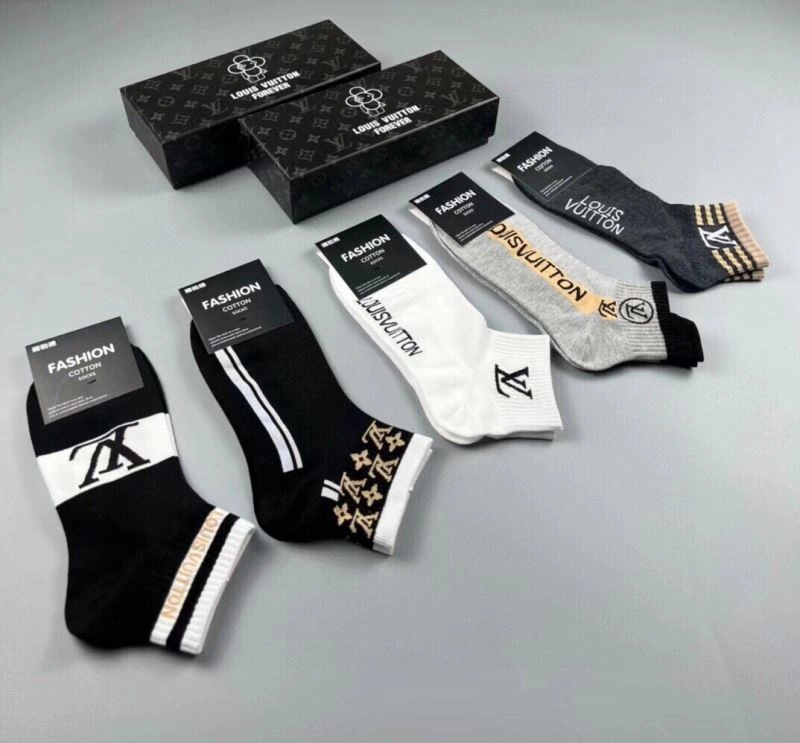 Louis Vuitton Socks UrbanChic 273625
