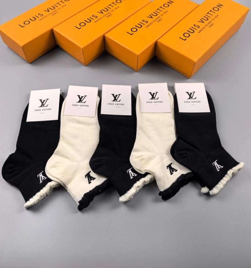 Louis Vuitton Socks Snug 273606