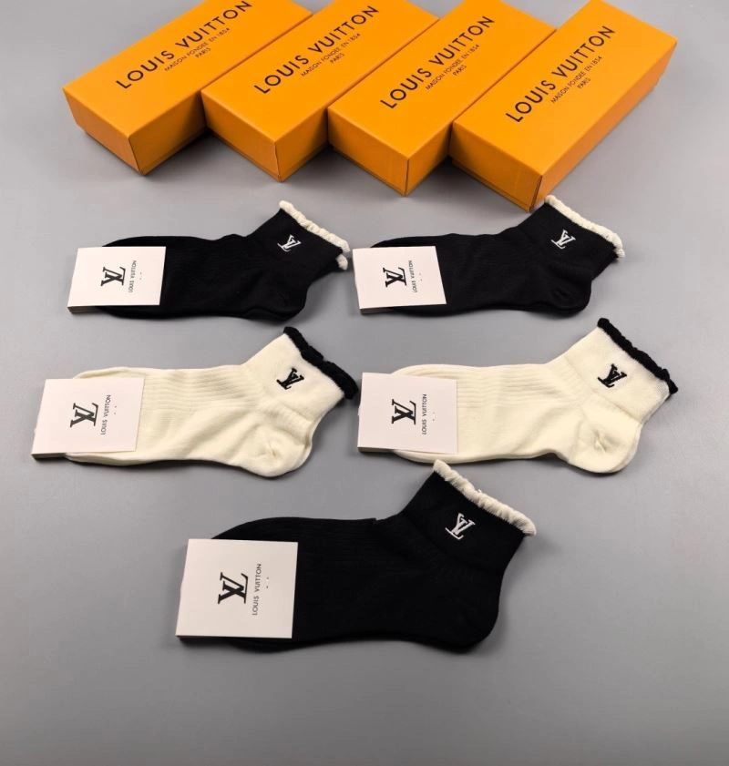 Louis Vuitton Socks Snug 273606