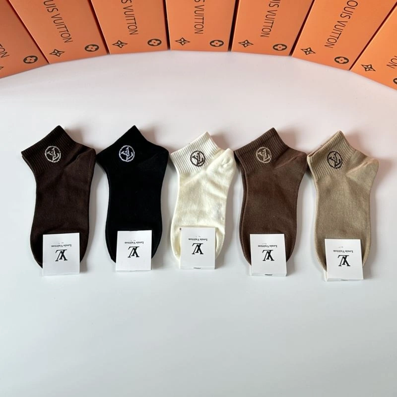 Elegant Louis Vuitton Socks 273577